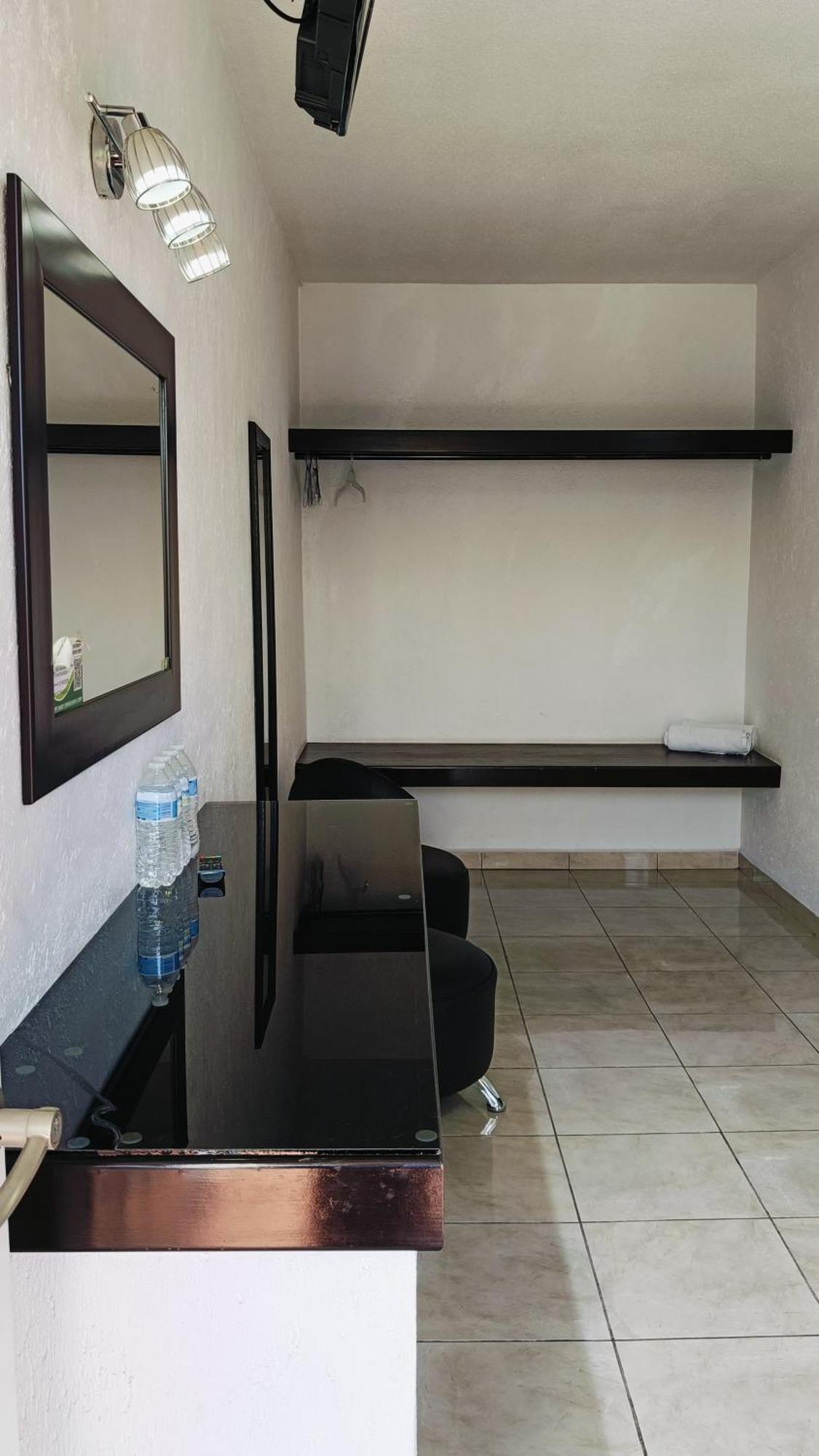 Hotel Palmas Teotihuacan San Juan Teotihuacán Екстериор снимка